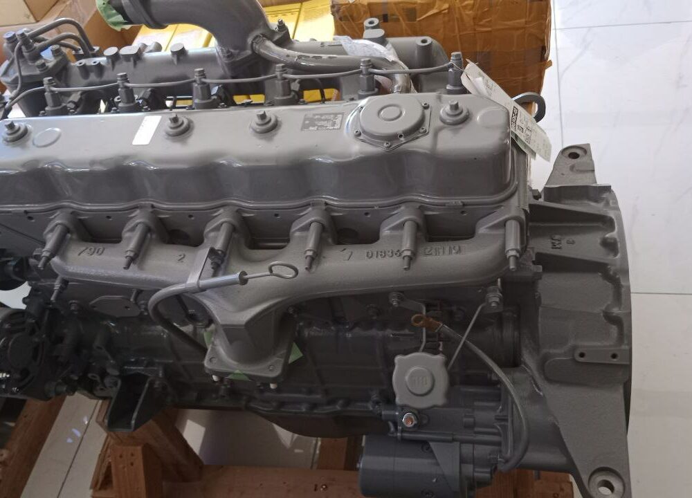 Дизельный двигатель Isuzu 6BG1QC-02 Дизельный двигатель Isuzu 6BG1QC-02